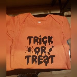 Trick or treat • 6-9months